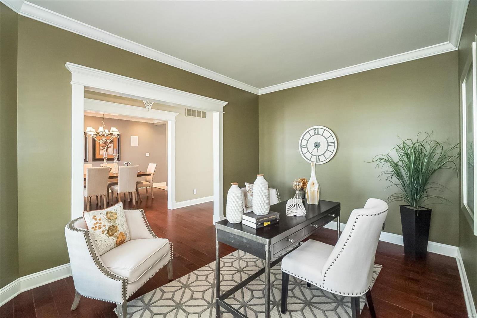 1280 Arbor Bluff Circle Ballwin, MO 63021 - Photo 5 of 60