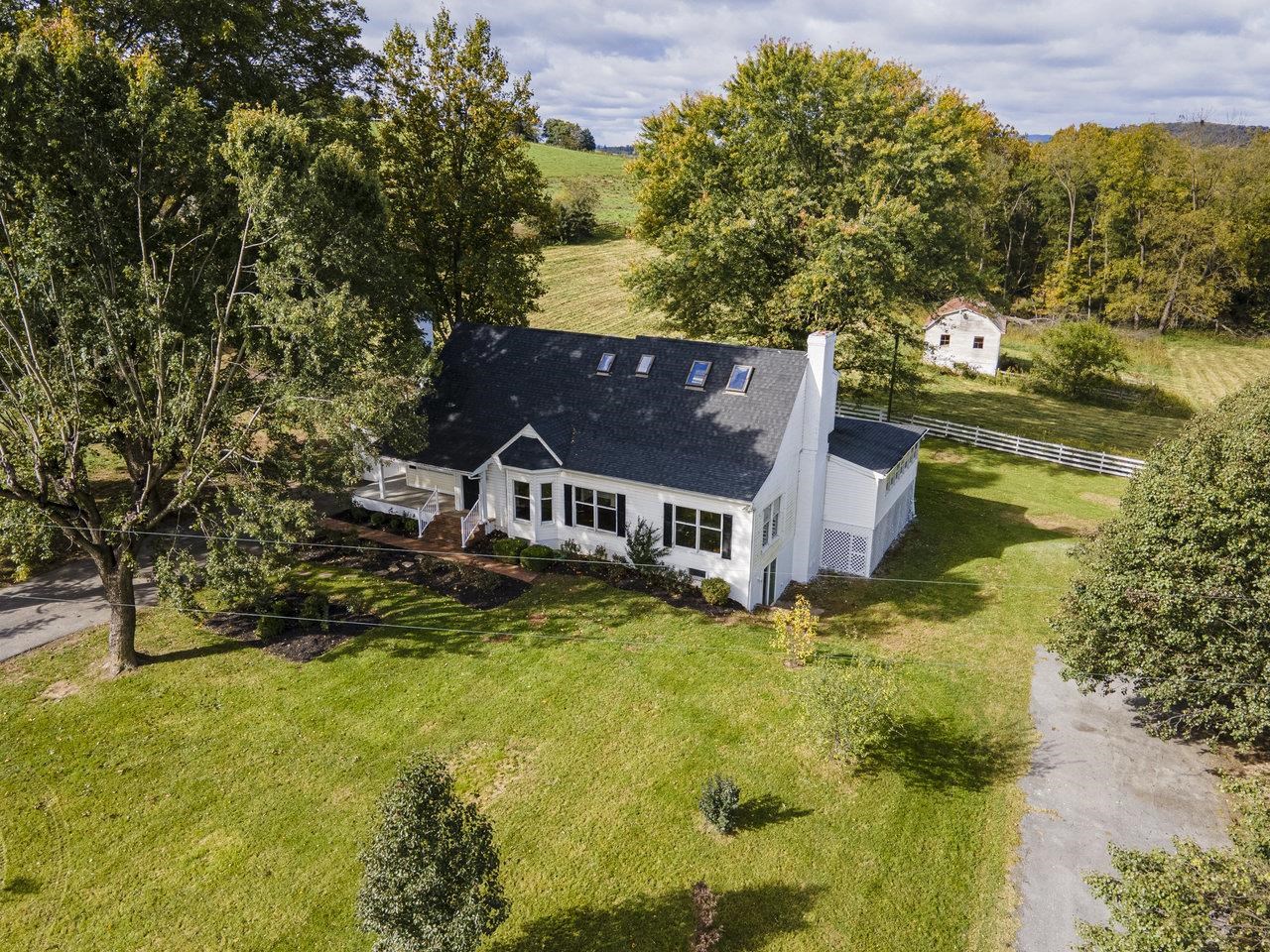 11193 Indian Trail Road Harrisonburg, VA 22802 - Photo 2 of 75