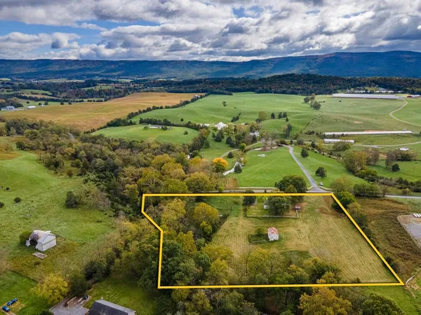 $699,000 | 11193 Indian Trail Road, Harrisonburg, VA 22802