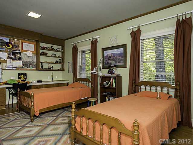 4000 Beresford Road Charlotte, NC 28211 - Photo 7 of 16 Gallery Image 7