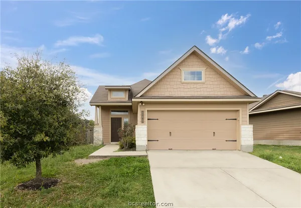 $2,100 | 240 Fieldstone Place, College Station, TX 77845