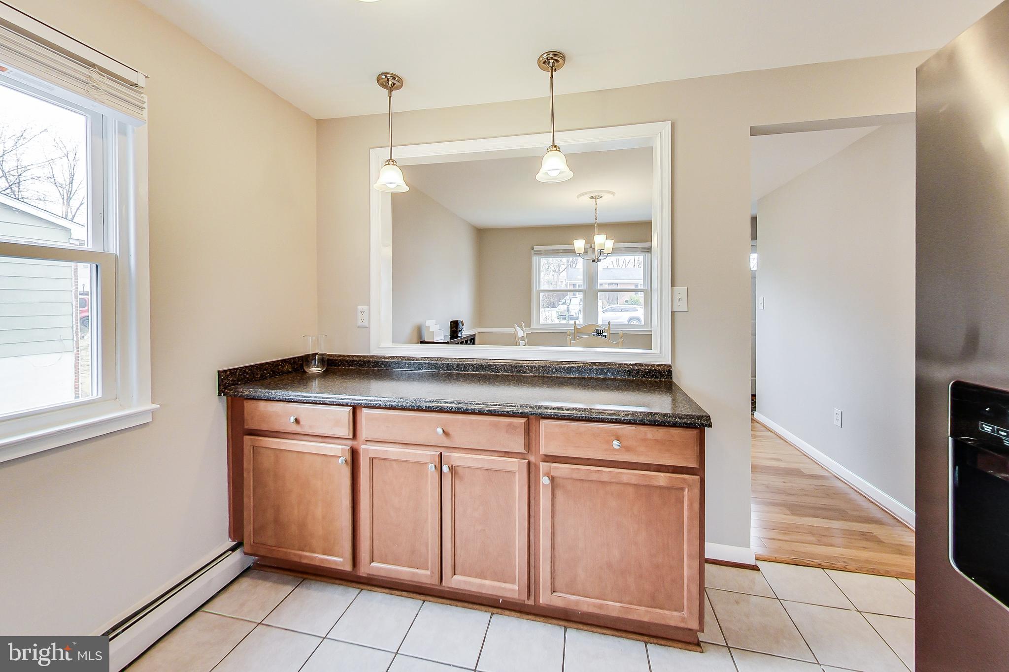 4326 Granby Road Woodbridge, VA 22193 - Photo 8 of 40 Gallery Image 8