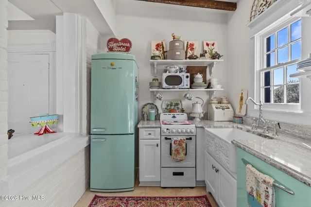 $470,000 | 416 South Front Street, Unit 3, Wilmington, NC 28401