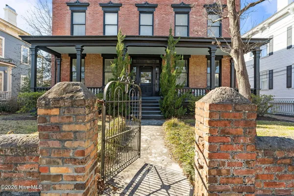 $450,000 | 416 South Front Street, Unit 3, Wilmington, NC 28401