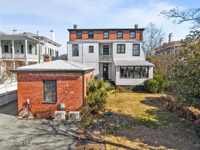 $470,000 | 416 South Front Street, Unit 3, Wilmington, NC 28401