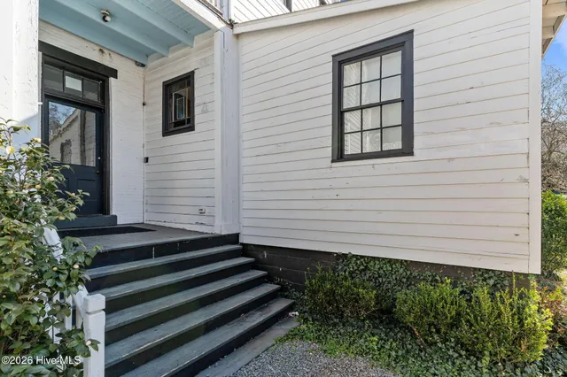 $470,000 | 416 South Front Street, Unit 3, Wilmington, NC 28401