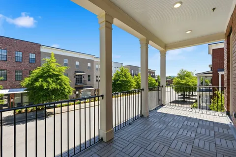 $699,999 | 2031 Tollgate Boulevard, Thompson's Station, TN 37179