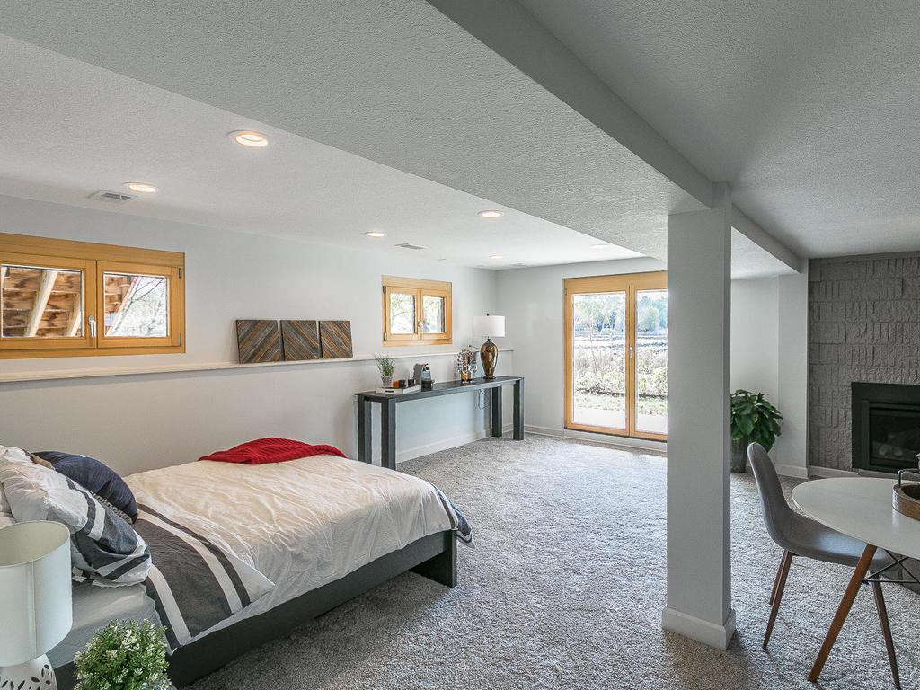 1813 Traymore Road Minnetonka, MN 55305 - Photo 22 of 36 Gallery Image 22