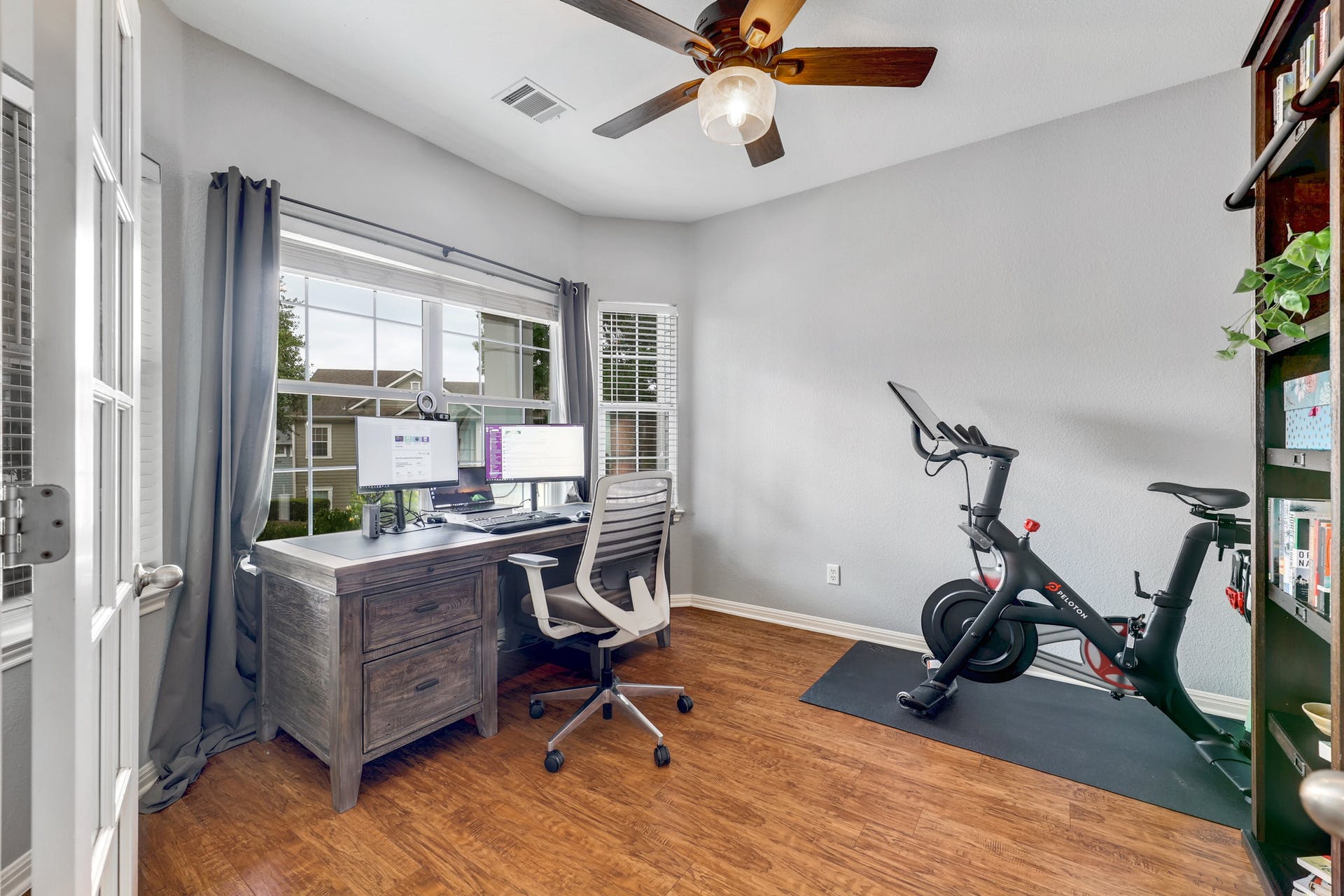 411 West St Elmo Road, Unit 37 Austin, TX 78745 - Photo 17 of 25
