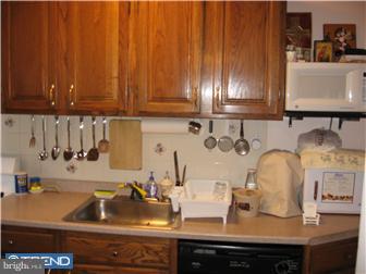7021 Radbourne Road Upper Darby, PA 19082 - Photo 6 of 11 Kitchen