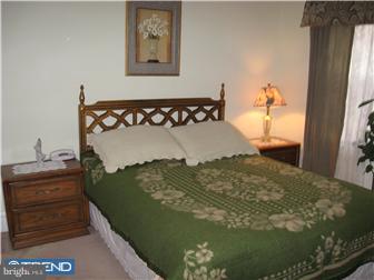 7021 Radbourne Road Upper Darby, PA 19082 - Photo 7 of 11 Bedroom - Main