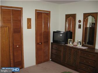 7021 Radbourne Road Upper Darby, PA 19082 - Photo 8 of 11 Bedroom - Main