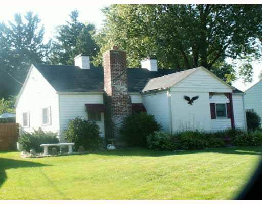 3527 Gordon Road Elkhart, IN 46516 - Photo 1 of 8 Gallery Image 1