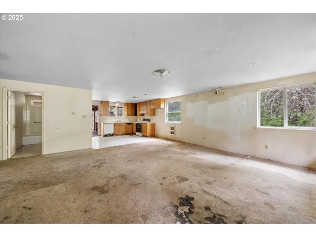 $290,000 | 9020 Elk Creek Road, Trail, OR 97541