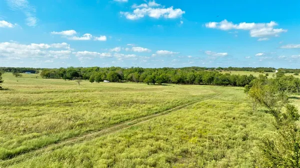 a view of an outdoor space and a yard