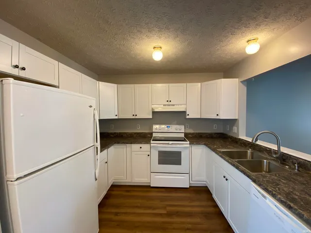 $369,900 | 163-165 Willow Court, Bloomington, IN 47401