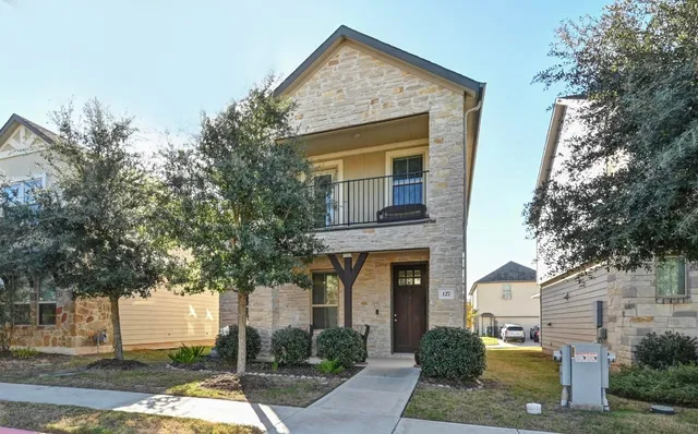 $2,450 | 127 Iron Rail Road, Dripping Springs, TX 78620
