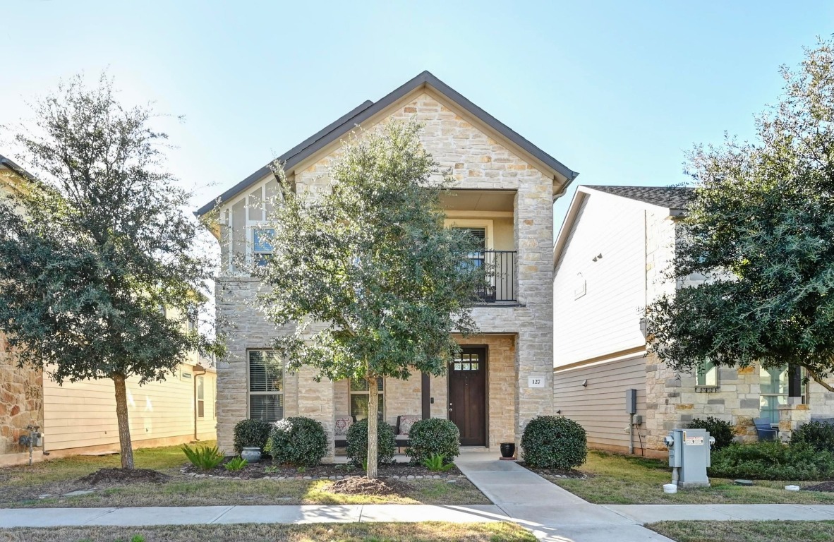 127 Iron Rail Road Dripping Springs, TX 78620 - Photo 2 of 32