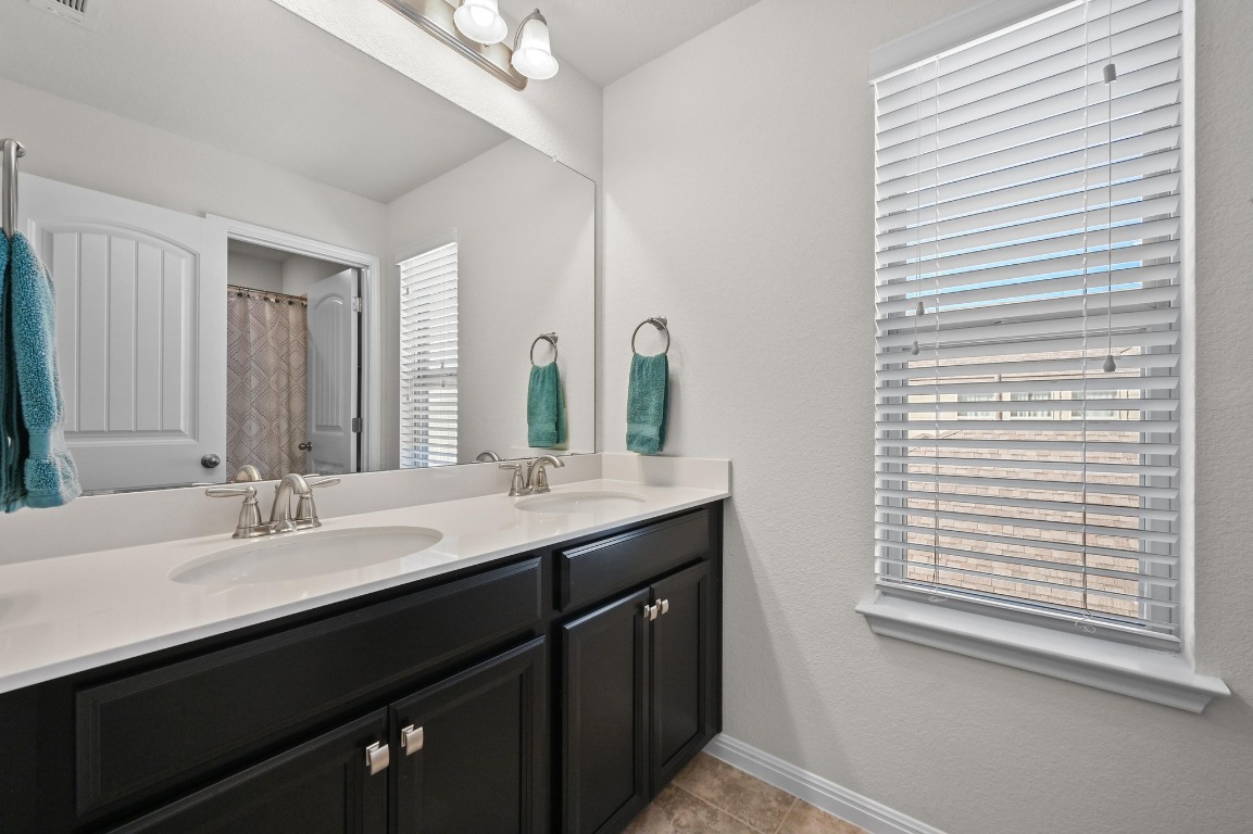 127 Iron Rail Road Dripping Springs, TX 78620 - Photo 27 of 32