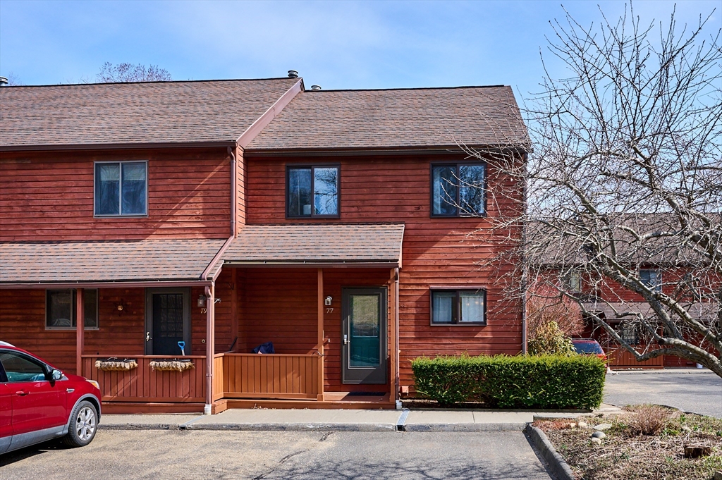 77 Spaulding Street, Unit 77 Amherst, MA 01002 - Photo 1 of 34 Gallery Image 1