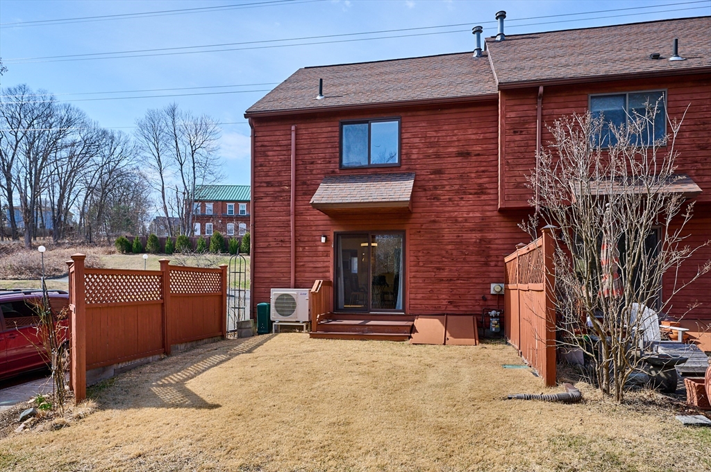 77 Spaulding Street, Unit 77 Amherst, MA 01002 - Photo 24 of 34 Gallery Image 24
