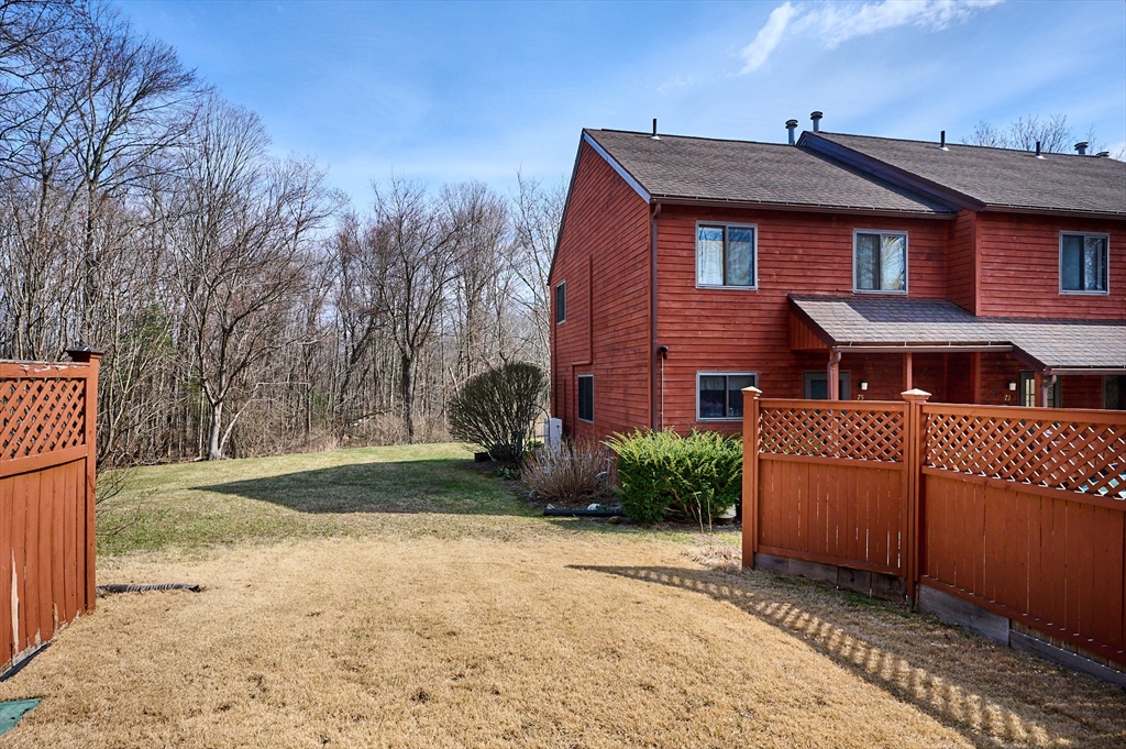 77 Spaulding Street, Unit 77 Amherst, MA 01002 - Photo 25 of 34 Gallery Image 25