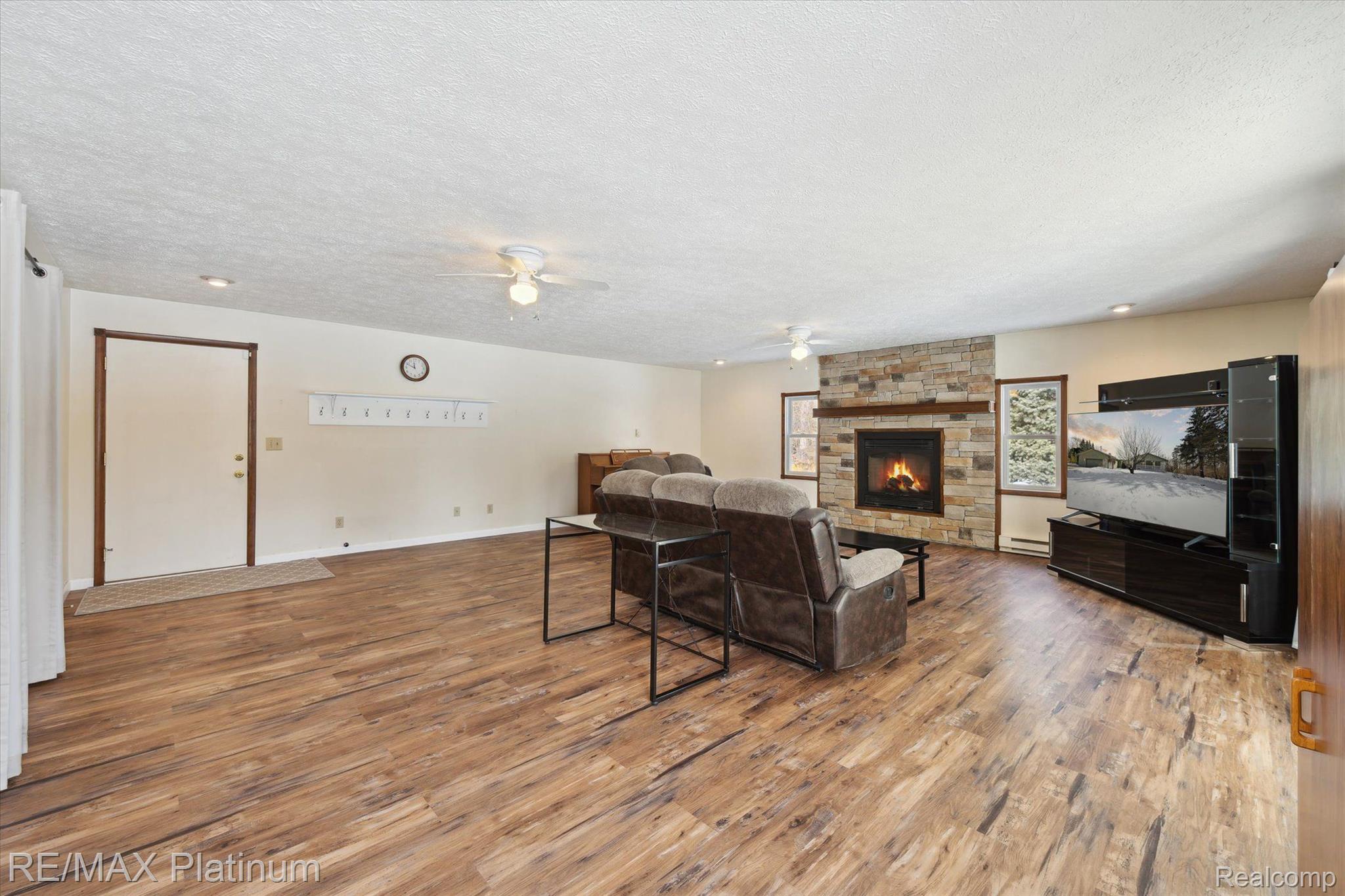 6140 North Owosso Road Fowlerville, MI 48836 - Photo 14 of 64 Gallery Image 14