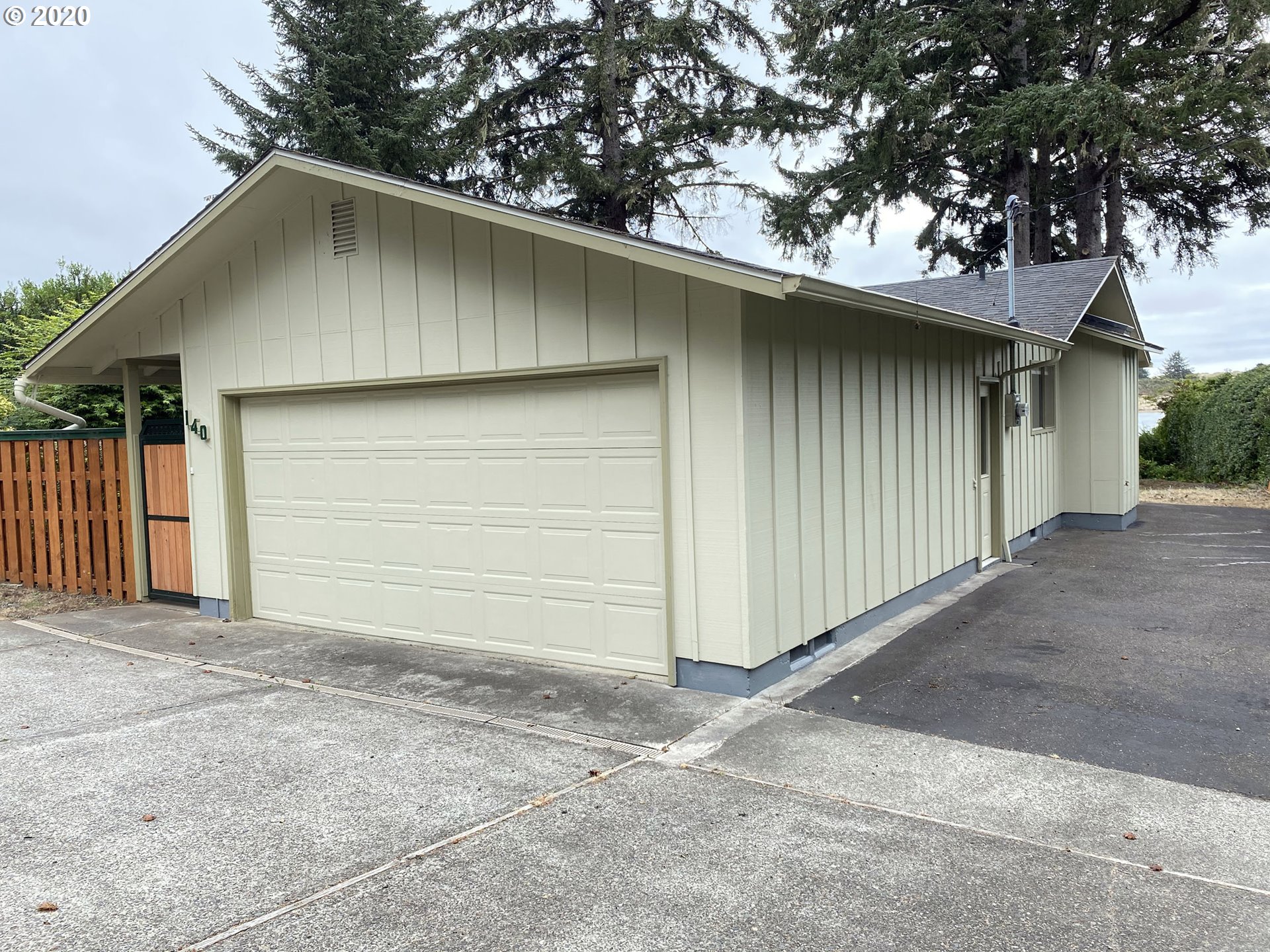 140 Rhododendron Drive Florence, OR 97439 - Photo 2 of 32 Gallery Image 2
