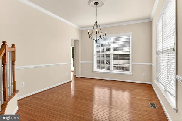 $864,900 | 8903 Yellow Hammer Drive, Gainesville, VA 20155