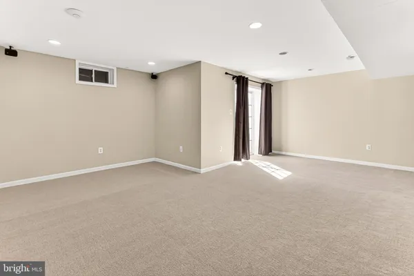 $864,900 | 8903 Yellow Hammer Drive, Gainesville, VA 20155
