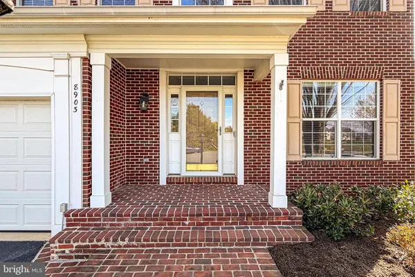 $864,900 | 8903 Yellow Hammer Drive, Gainesville, VA 20155