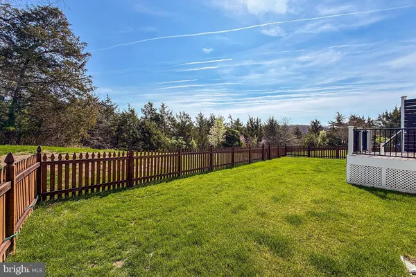 $864,900 | 8903 Yellow Hammer Drive, Gainesville, VA 20155