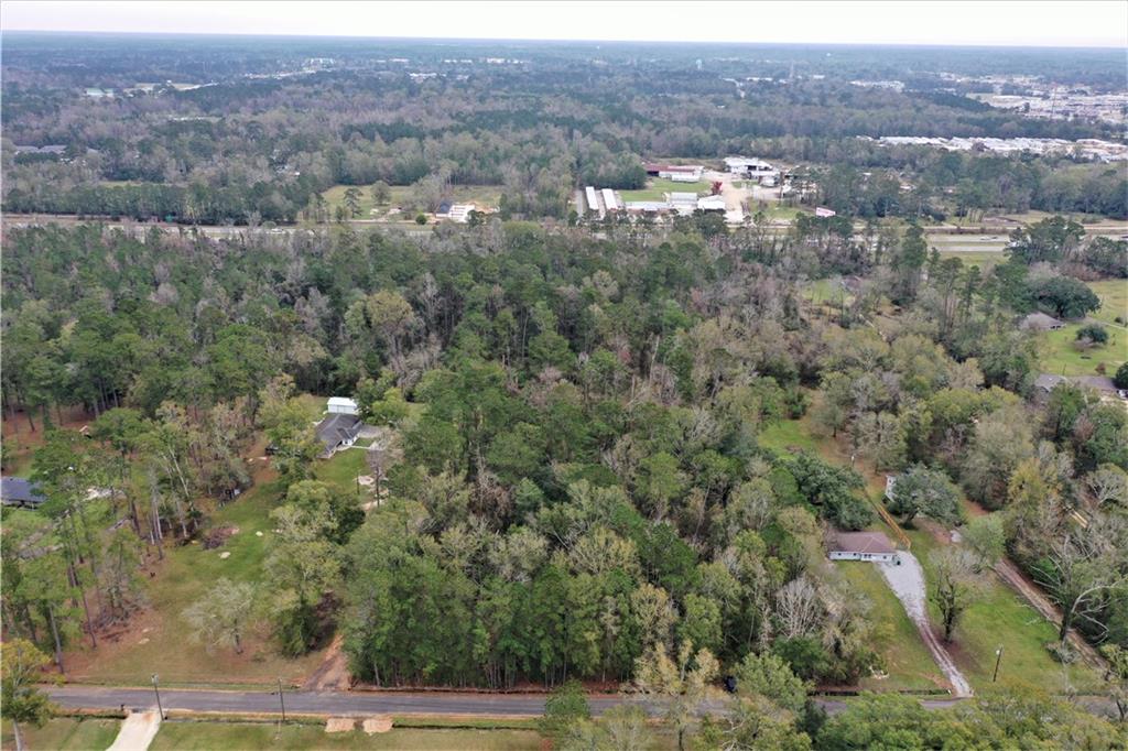 7.168 Cannino Road Hammond, LA 70401 - Photo 4 of 29 Gallery Image 4