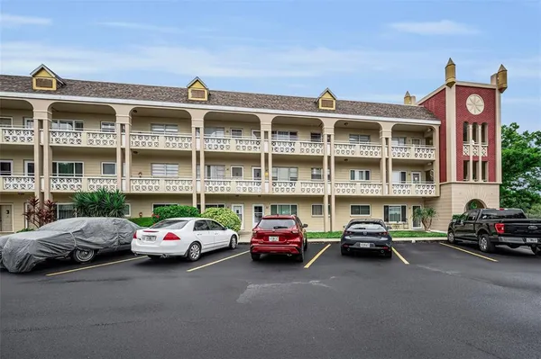 a car parked in front of a building