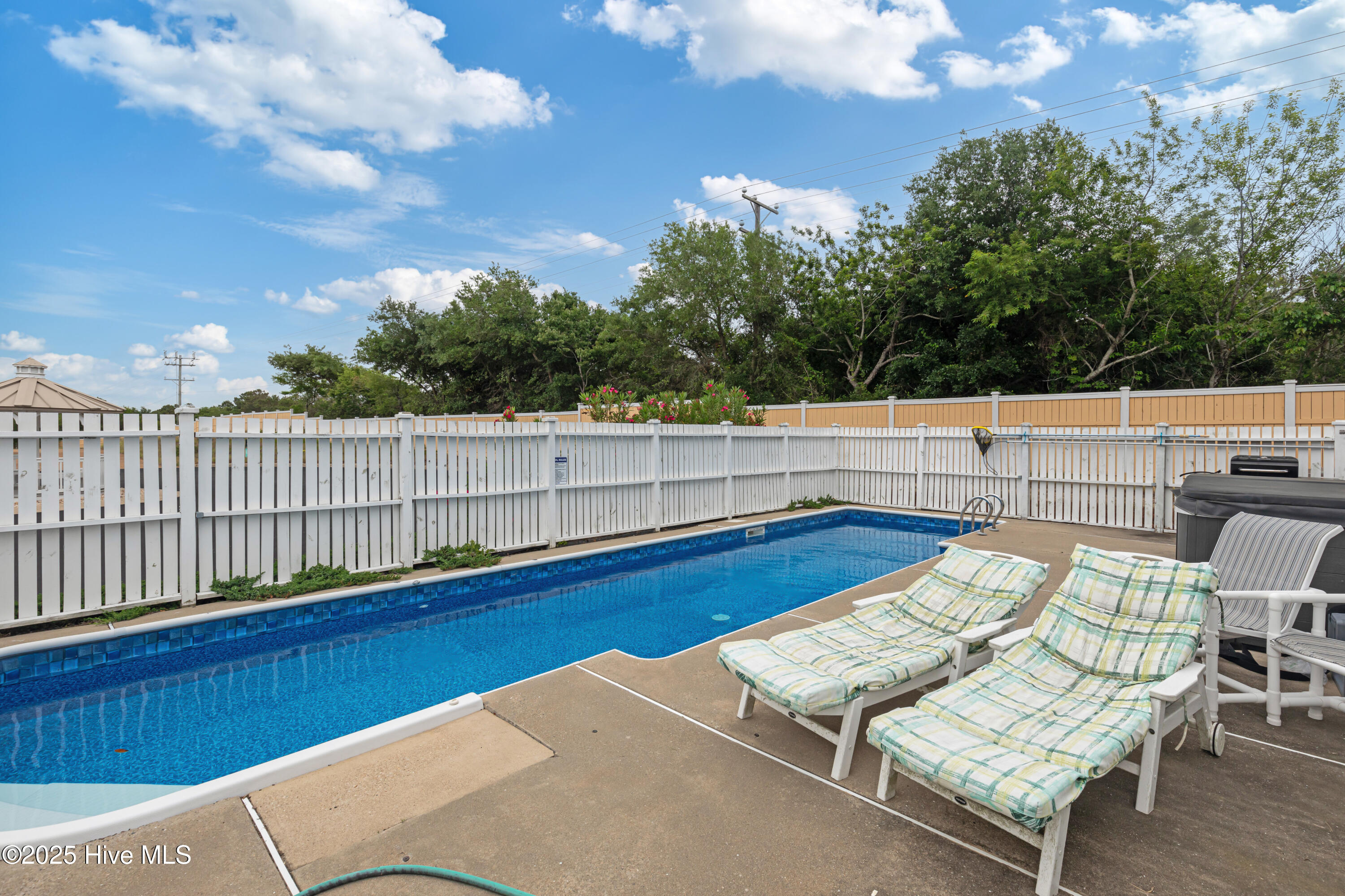 759 Ridge Point Drive Corolla, NC 27927 - Photo 13 of 37