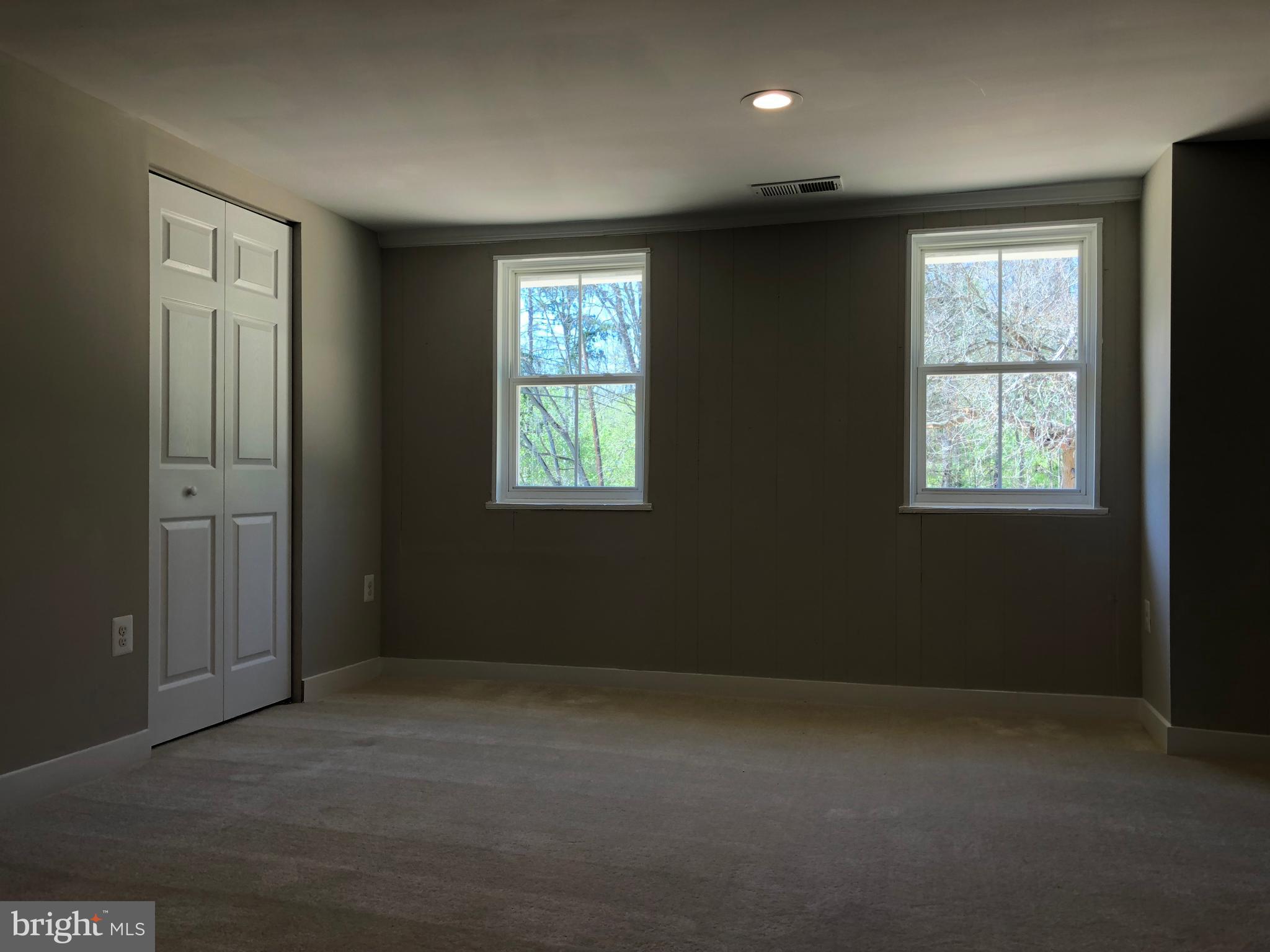 9511 Hansonville Road Frederick, MD 21702 - Photo 10 of 20 FRESH TWO TONE CUSTOM PAINTS