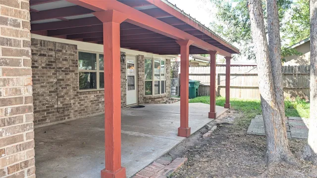 $1,990 | 10523 Huff Drive, Houston, TX 77031