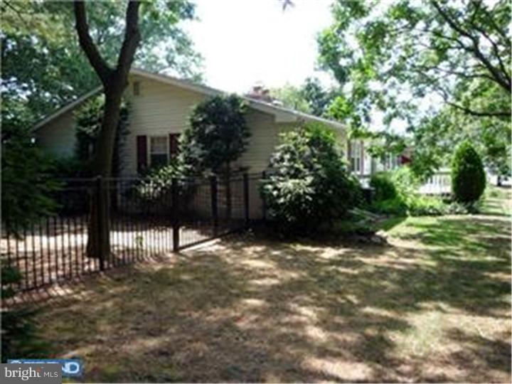230 Rainey Road Woolwich Township, NJ 08085 - Photo 3 of 22
