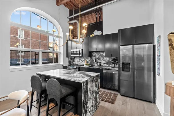 $650,000 | 622 Gross Street, Unit 106, Pittsburgh, PA 15224