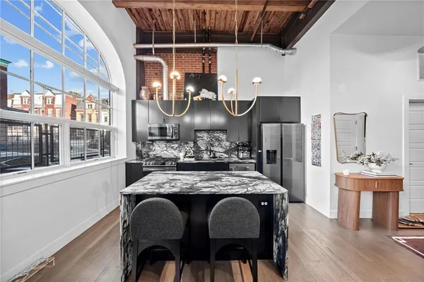 $650,000 | 622 Gross Street, Unit 106, Pittsburgh, PA 15224