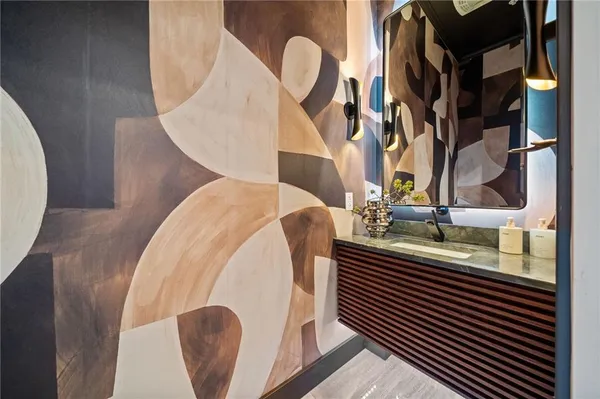 $650,000 | 622 Gross Street, Unit 106, Pittsburgh, PA 15224