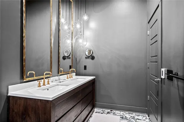 $650,000 | 622 Gross Street, Unit 106, Pittsburgh, PA 15224