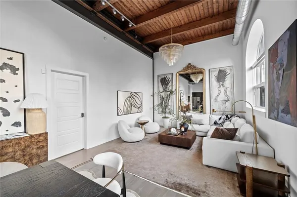 $650,000 | 622 Gross Street, Unit 106, Pittsburgh, PA 15224