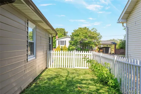 $349,900 | 1503 Wexford Avenue, Webster Groves, MO 63119