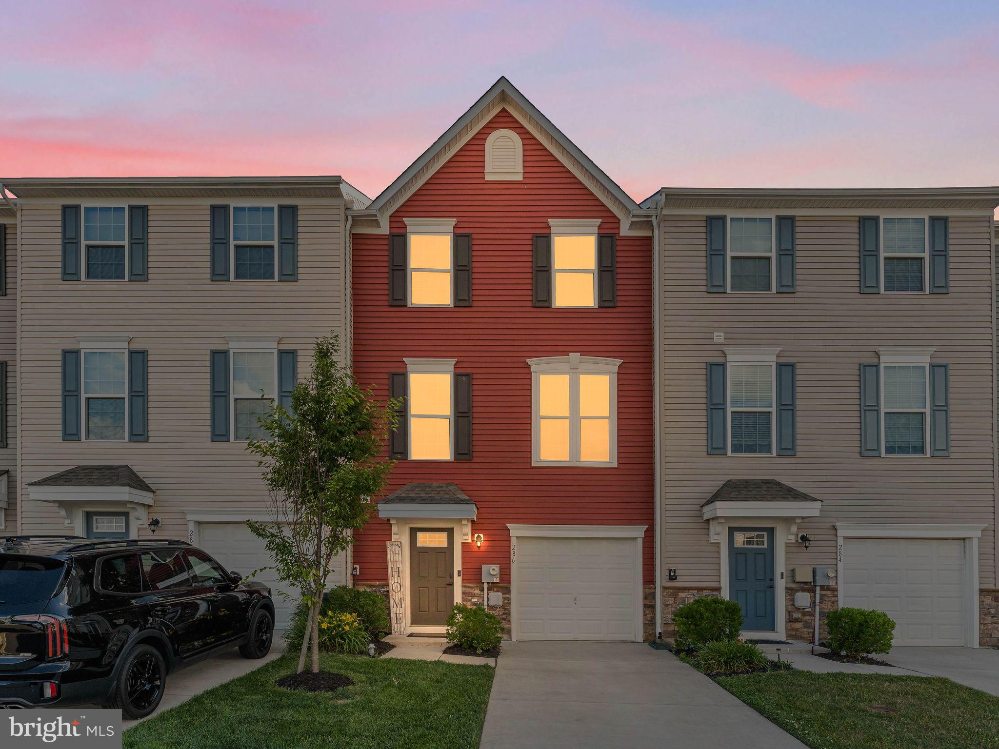 286 Freedom Way Sicklerville, NJ 08081 - Photo 1 of 53