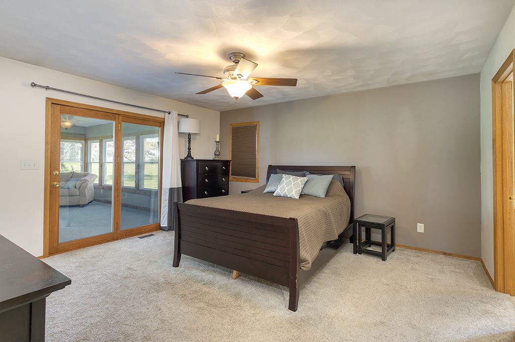 9918 Rivers Bend Drive Roscoe, IL 61073 - Photo 17 of 31 Gallery Image 17