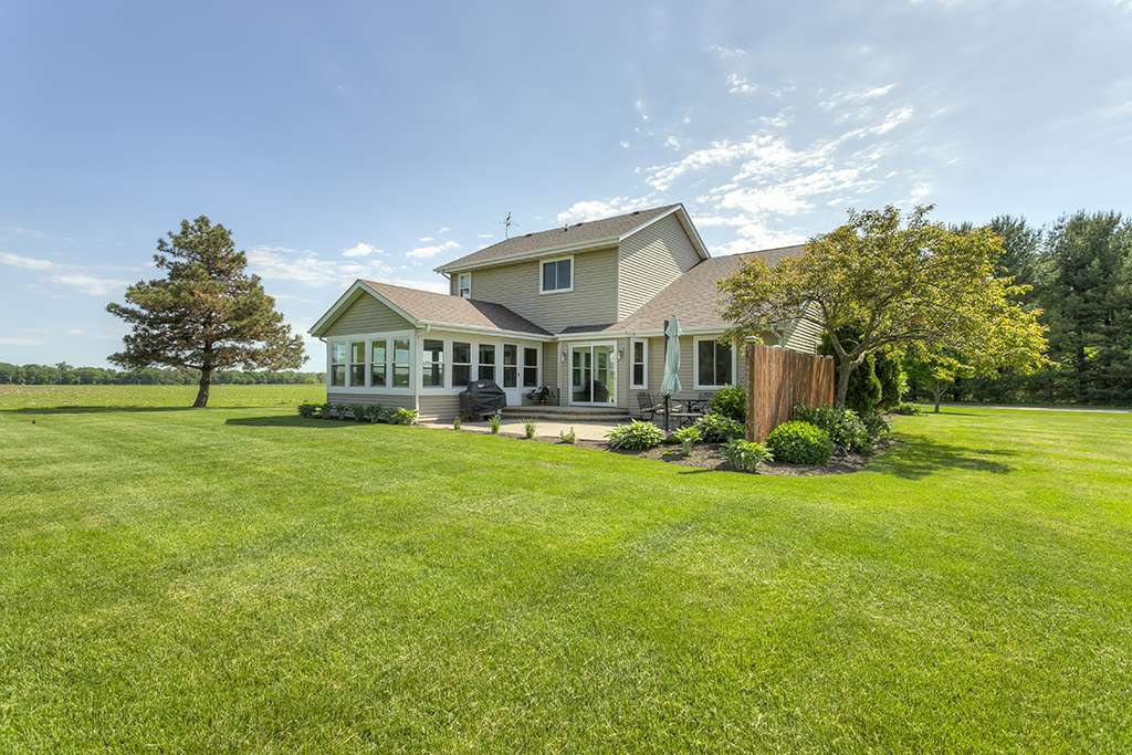 9918 Rivers Bend Drive Roscoe, IL 61073 - Photo 4 of 31 Gallery Image 4
