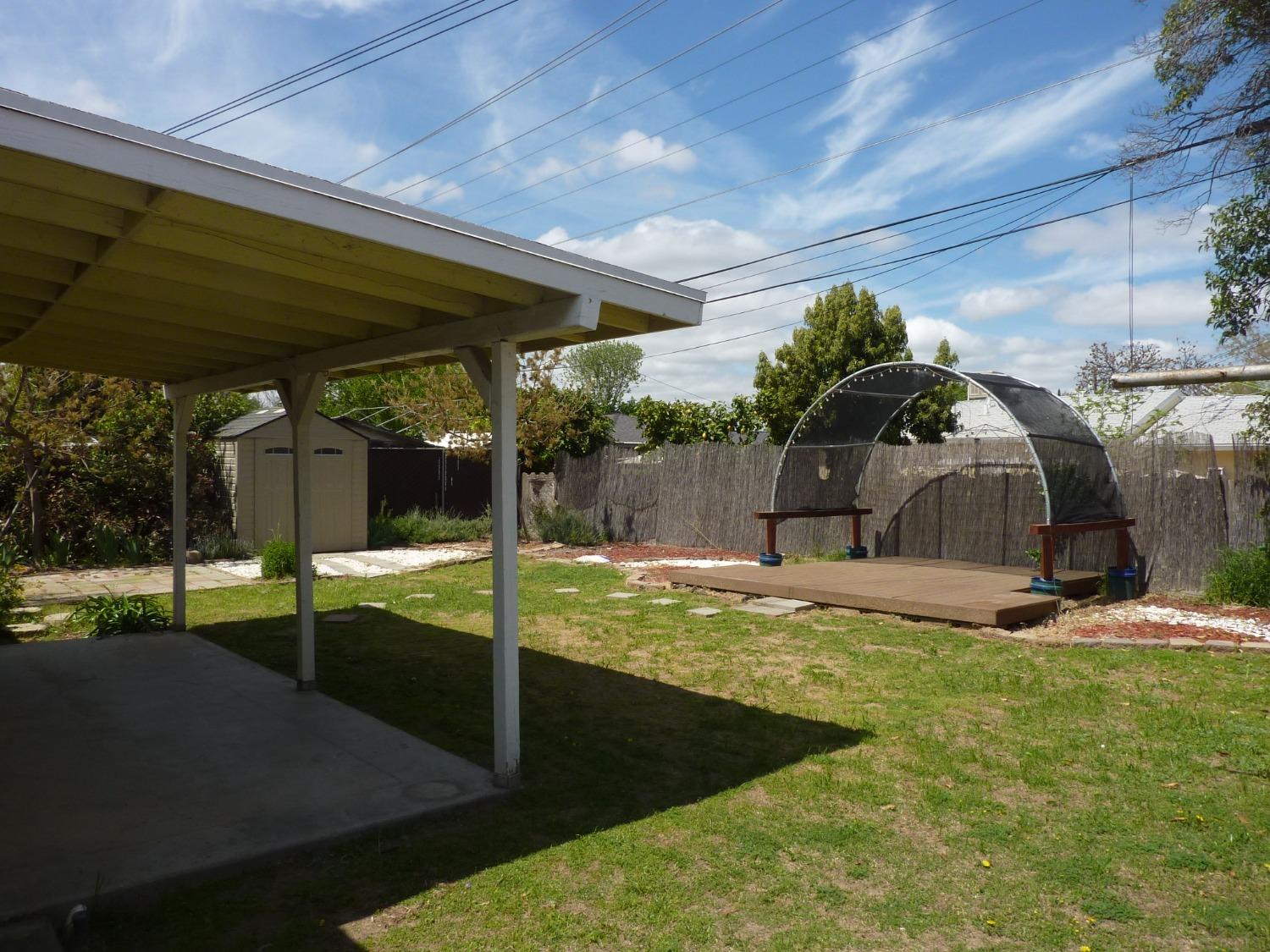 2629 East Richert Avenue Fresno, CA 93726 - Photo 32 of 32 a view of a backyard