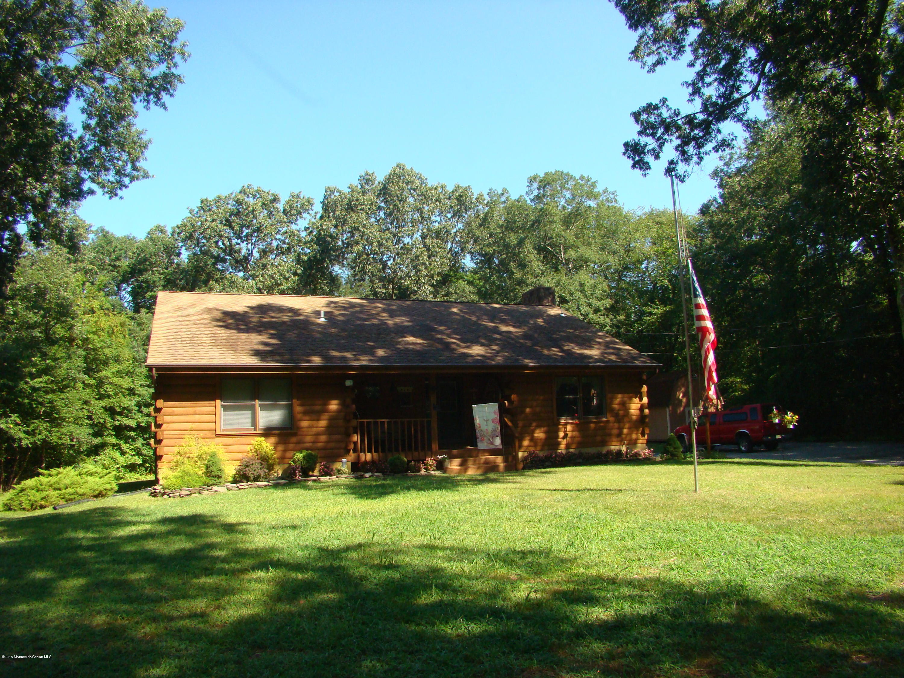 185 Long Swamp Road New Egypt, NJ 08533 - Photo 1 of 29 DSC08911