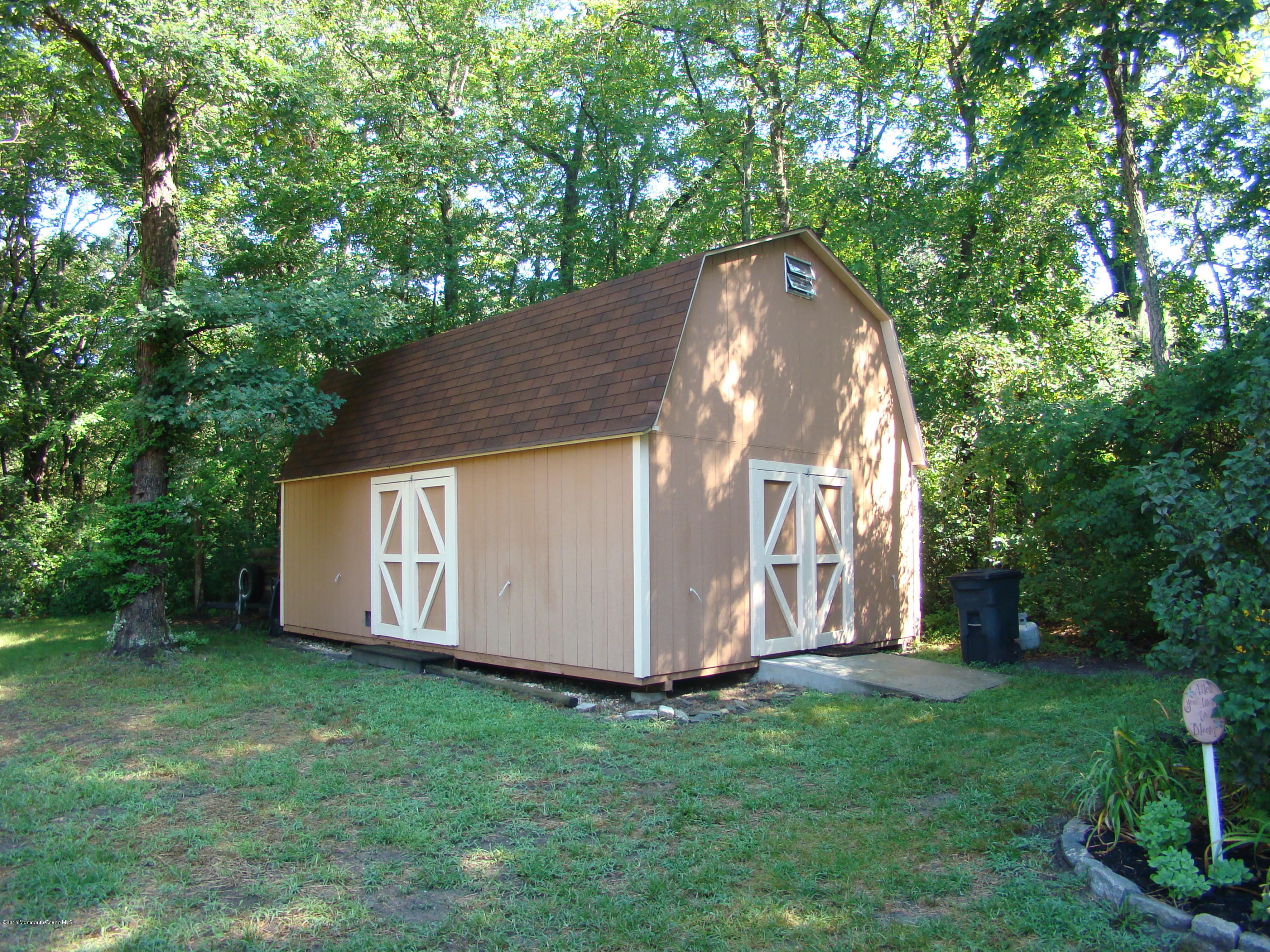 185 Long Swamp Road New Egypt, NJ 08533 - Photo 22 of 29 DSC08917